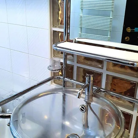 Flat Guglie Apartman