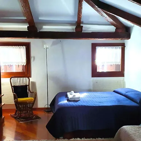 아파트 Flat Guglie